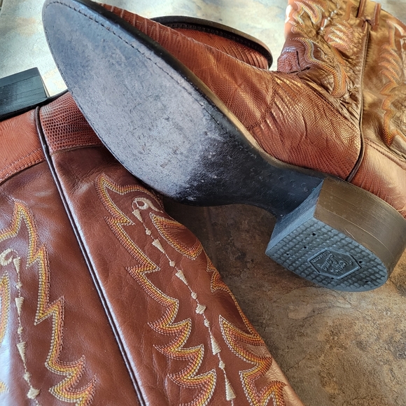 Mens Tony Lama boots 👢 - Picture 6 of 8